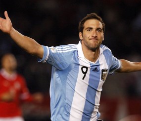 世界杯2026-阿拉巴的南十字星，当新西兰草原风吹过罗马奥林匹克