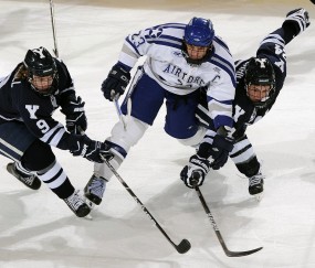 开云体育世界杯-2026世界杯焦点战，快船打穿雄鹿，篮球全球化时代的战术革命