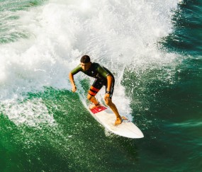 开云体育-卡瓦哈尔爆发！那不勒斯全面压制贝蒂斯，战术革命悄然降临