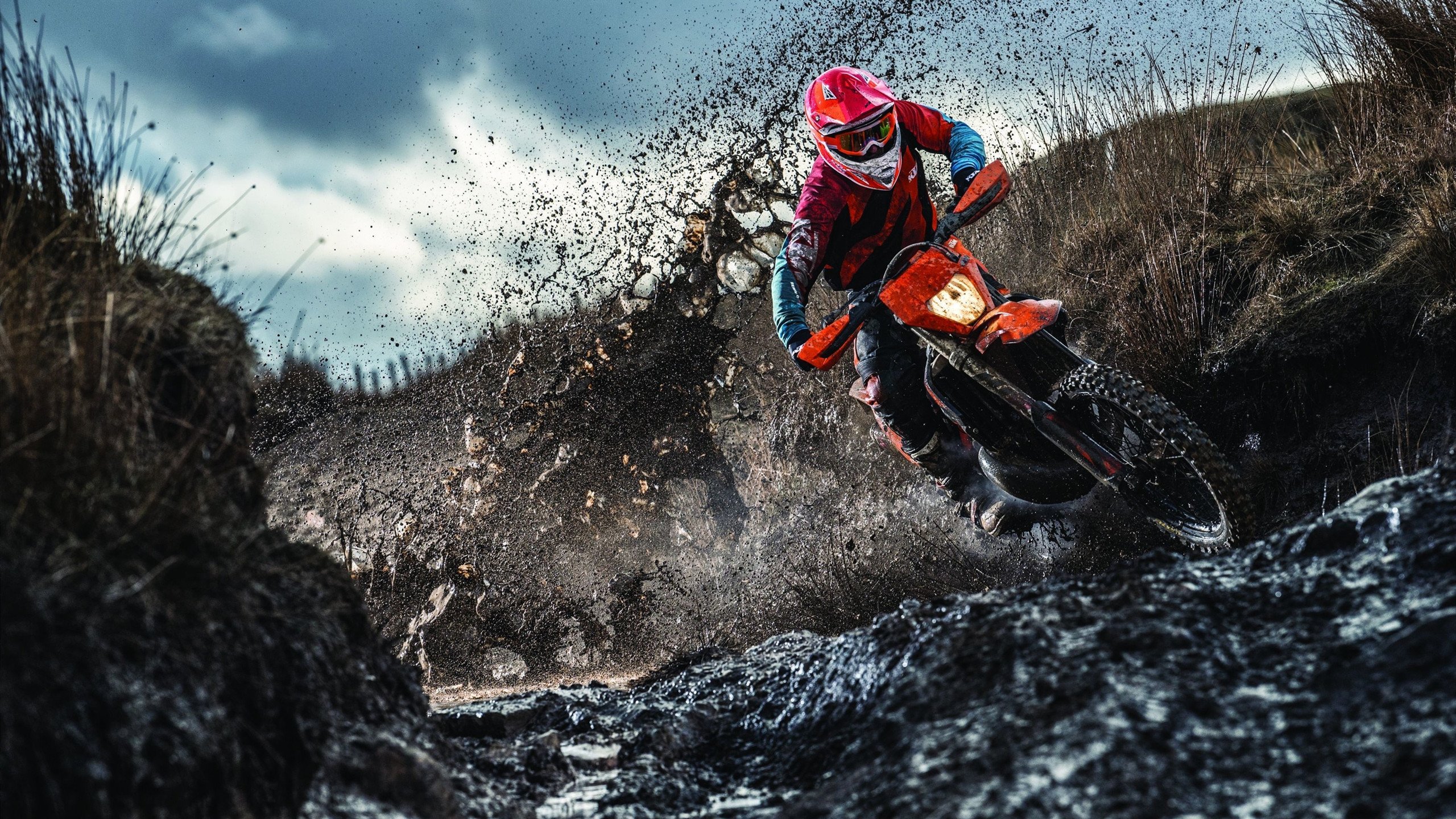 卡马文加爆发，秘鲁逆转比利亚雷亚尔，当个人英雄主义遭遇集体意志的宿命对决